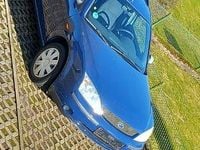 Gebraucht Ford Mondeo Trend 110 PS (80 kW) 2001 Grau Kombi
