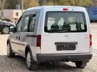 Second-hand Opel Combo Edition 75 CP (55 kW) 2008 Argintiu Monovolum