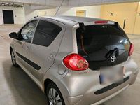 Gebraucht Toyota Aygo 54 PS (39 kW) 2007 Beige Kleinwagen