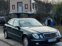 Second-hand Mercedes E320 Elegance 224 CP (164 kW) 2002 Verde Berlinǎ