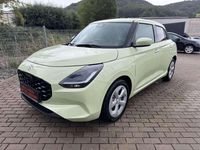 Neu Suzuki Swift Comfort 83 PS (61 kW) 2025 Gelb Kleinwagen