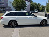 Gebraucht Mercedes E250 AMG line 211 PS (155 kW) 2017 Weiß Limousine