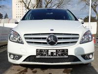 Gebraucht Mercedes B180 109 PS (80 kW) 2012 Weiß Van / Kleinbus