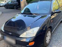 Second-hand Ford Focus 101 CP (74 kW) 2000 Andere farben Hatchback