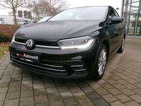 Gebraucht VW Polo Style 110 PS (80 kW) 2023 Schwarz Kleinwagen