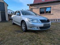 Gebraucht Skoda Octavia 140 PS (102 kW) 2012 Silber Kombi