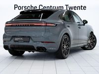 Gebraucht Porsche Cayenne 470 PS (345 kW) 2025 Grau SUV