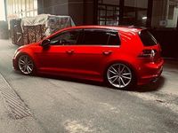 Gebraucht VW Golf VII 300 PS (220 kW) 2016 Rot Limousine
