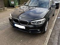Gebraucht BMW 120 Sport Line 190 PS (139 kW) 2015 Schwarz Kleinwagen