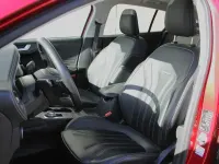 Gebraucht Ford Focus Vignale 182 PS (133 kW) 2019 Rot metallic Kombi