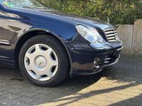 Gebraucht Mercedes C200 163 PS (119 kW) 2005 Blau Kombi