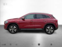 Gebraucht Mercedes GLA200 Advanced Plus 177 PS (130 kW) 2024 Rot metallic SUV
