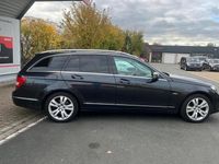 Gebraucht Mercedes C220 170 PS (125 kW) 2011 Schwarz Kombi