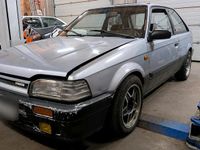 Gebraucht Mazda 323 180 PS (132 kW) 1988 Silber Kleinwagen