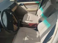 Gebraucht Mercedes E230 136 PS (100 kW) 1990 Beige Limousine