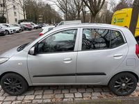 Gebraucht Hyundai i10 Classic 70 PS (51 kW) 2010 Grau Kleinwagen