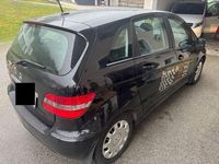Gebraucht Mercedes B180 109 PS (80 kW) 2010 Schwarz Van / Kleinbus