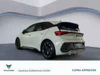 Używany Cupra Born e-Boost 169 kW (231 KM) 2025 Biały Hatchback