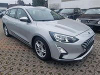 Gebraucht Ford Focus Cool & Connect 120 PS (88 kW) 2020 Silber Kombi