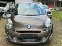 Gebraucht Renault Grand Scénic III Dynamique 131 PS (96 kW) 2011 Braun Van / Kleinbus