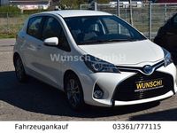 Gebraucht Toyota Yaris Hybrid Style 101 PS (74 kW) 2017 Weiß Limousine