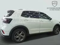 Gebraucht VW T-Cross R-line 150 PS (110 kW) 2025 Pure white SUV