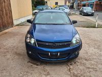 Usado Opel Astra 150 HP (110 kW) 2006 Azul Coupé