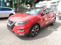 Gebraucht Nissan Qashqai Tekna 159 PS (116 kW) 2019 Rot SUV