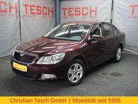Gebraucht Skoda Octavia 140 PS (102 kW) 2011 Rot Limousine