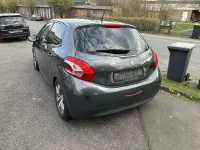 Gebraucht Peugeot 208 Allure 120 PS (88 kW) 2013 Kleinwagen