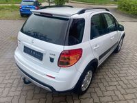Gebraucht Suzuki SX4 Club 135 PS (99 kW) 2010 Weiß SUV