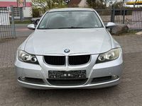 Gebraucht BMW 318 129 PS (94 kW) 2005 Silber Limousine