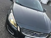 Gebraucht Volvo V60 Momentum 163 PS (119 kW) 2011 Savile grey / metallic Kombi