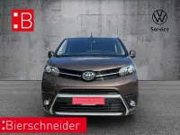 Gebraucht Toyota Proace Verso Team 177 PS (130 kW) 2018 Braun Kombi