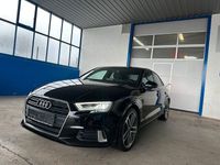Gebraucht Audi A3 Sport 116 PS (85 kW) 2018 Schwarz Limousine