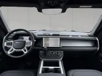 Gebraucht Land Rover Defender SE Dynamic 304 PS (223 kW) 2025 Pangea green SUV