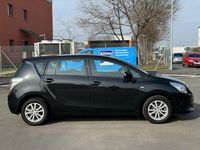 Gebraucht Toyota Verso Edition 147 PS (108 kW) 2012 Schwarz Van / Kleinbus