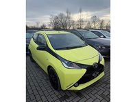 Gebraucht Toyota Aygo X-cite 69 PS (50 kW) 2016 Gelb Kleinwagen