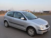 Gebraucht VW Polo 63 PS (46 kW) 2003 Grau Kleinwagen