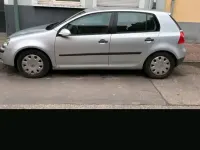 Gebraucht VW Golf V 105 PS (77 kW) 2004 Silber Kleinwagen