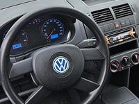 Gebraucht VW Polo 64 PS (47 kW) 2003 Schwarz Kleinwagen