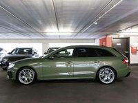 Gebraucht Audi A4 S-Line 204 PS (150 kW) 2023 Distriktgrün metallic Kombi