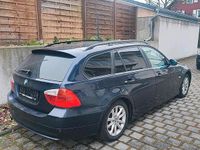 Gebraucht BMW 320 163 PS (119 kW) 2007 Kombi