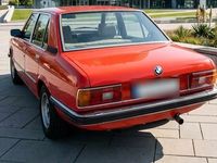 Gebraucht BMW 520 122 PS (89 kW) 1979 Rot Limousine