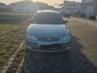 Gebraucht Ford Mondeo Trend 125 PS (91 kW) 2005 Grau Limousine