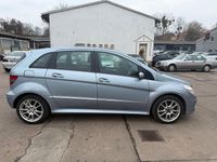 Gebraucht Mercedes B200 136 PS (100 kW) 2008 Blau Van / Kleinbus