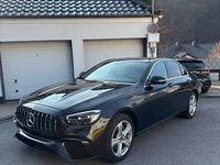 Gebraucht Mercedes E220 194 PS (142 kW) 2021 Schwarz Limousine