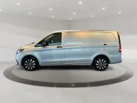 Gebraucht Mercedes Vito 163 PS (119 kW) 2025 Silber Van