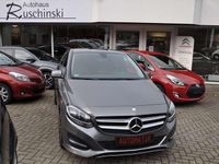 Gebraucht Mercedes B180 AMG 122 PS (89 kW) 2017 Grau Van / Kleinbus