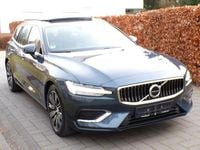 Gebraucht Volvo V60 Plus 197 PS (144 kW) 2022 Blau Kombi